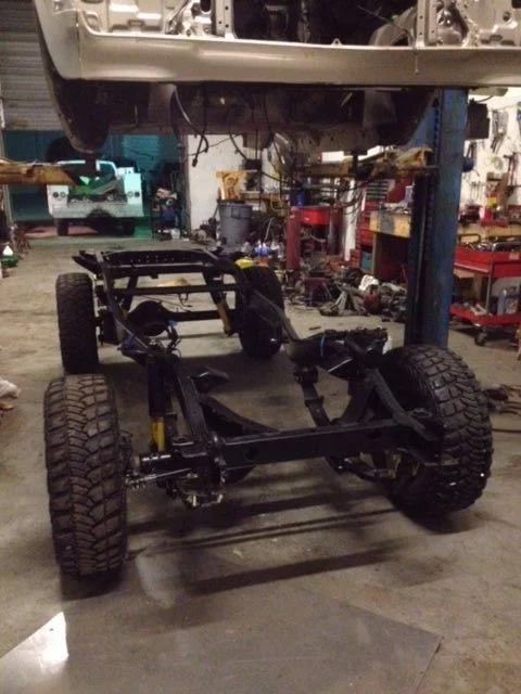 1988-toyota-landcruiser-fj62-fresh-frame-off-restoration-7.webp