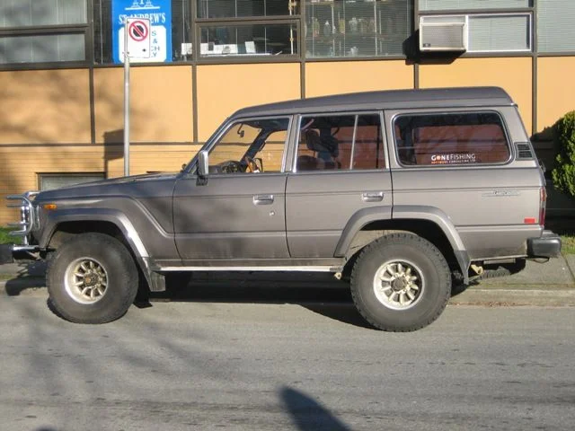1989HJ61VX 014.webp