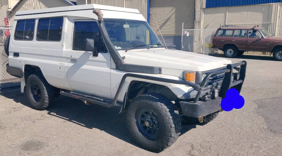1990hzj75-164138.jpg