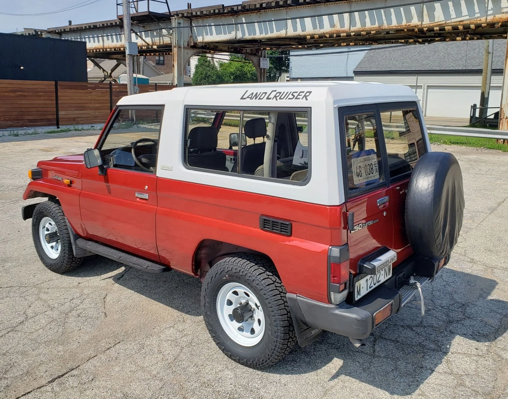 1992_toyota_land_cruiser_1564071239891c3e7bebd2b920190706_102142.webp