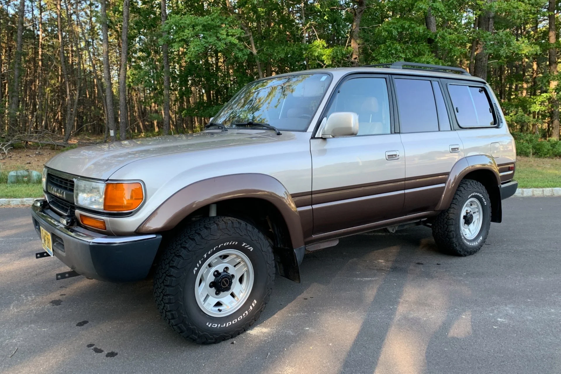 1992_toyota_land_cruiser_fj80_1595271426f54794a9cIMG_6247.webp