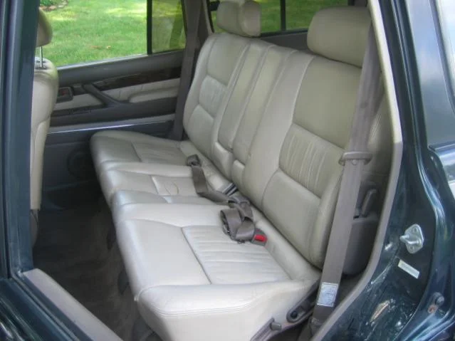 1997 Lexus LX450 006.webp