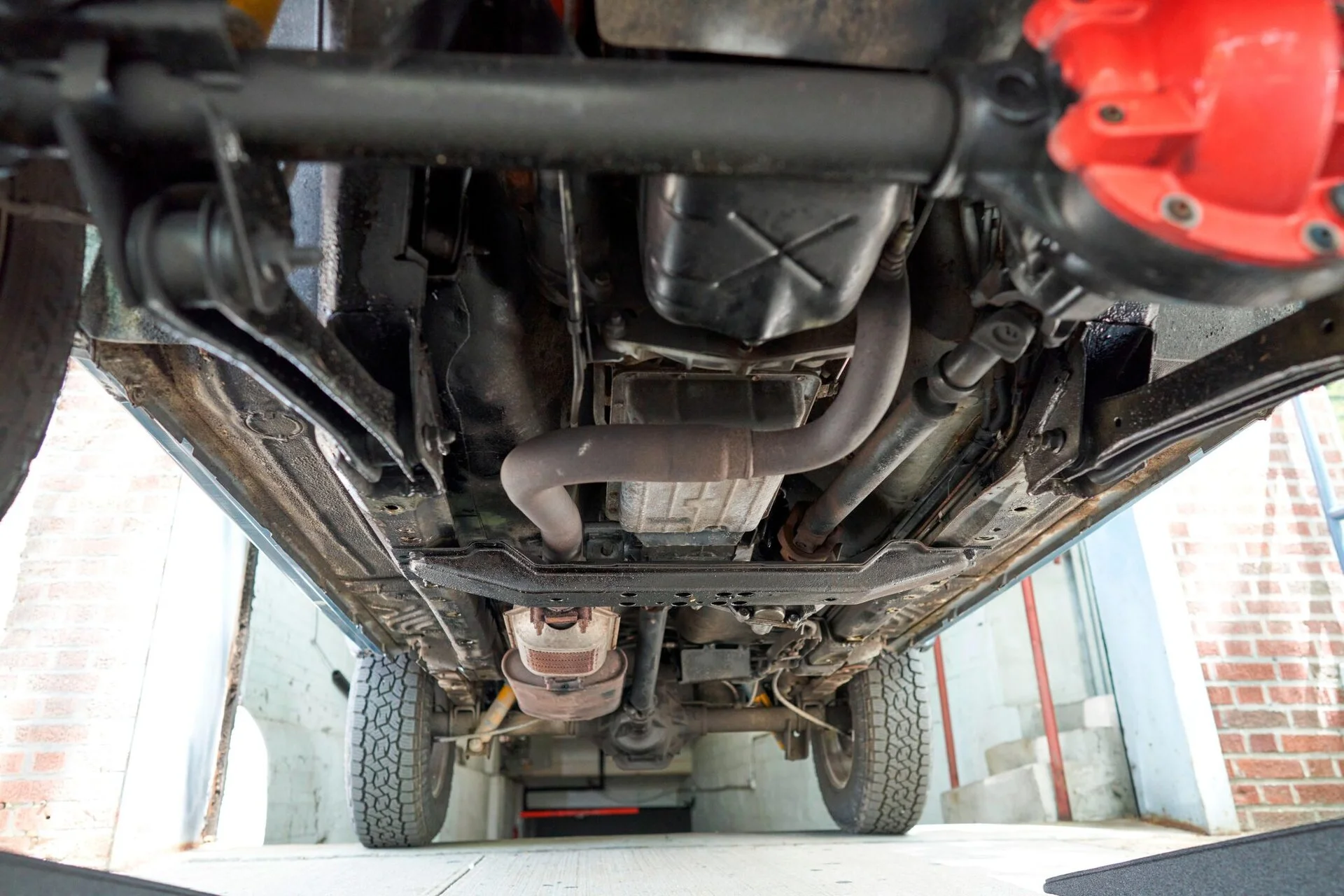1998_jeep_cherokee_DSC03270-13607-scaled.jpg