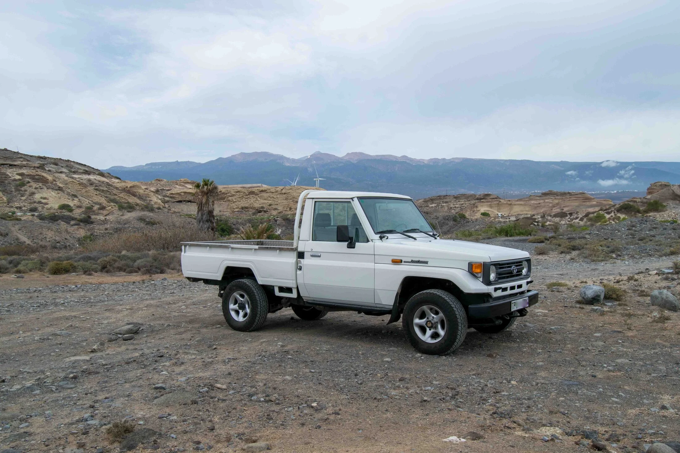 1999 TLC HZJ75 Exterior (4 of 48).webp