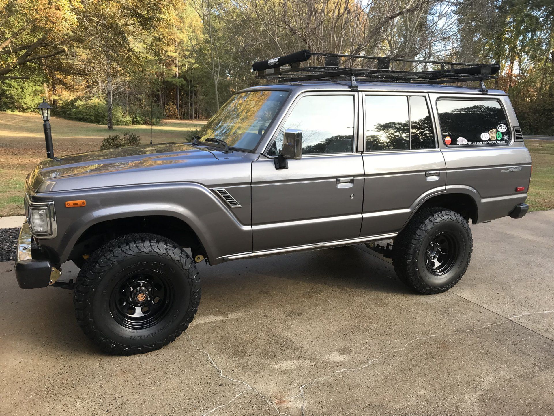 Toyota Land Cruiser fj62