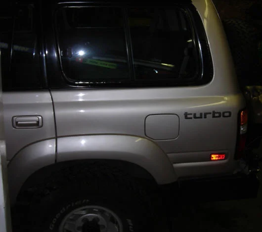 1HD-T FJ80side.webp