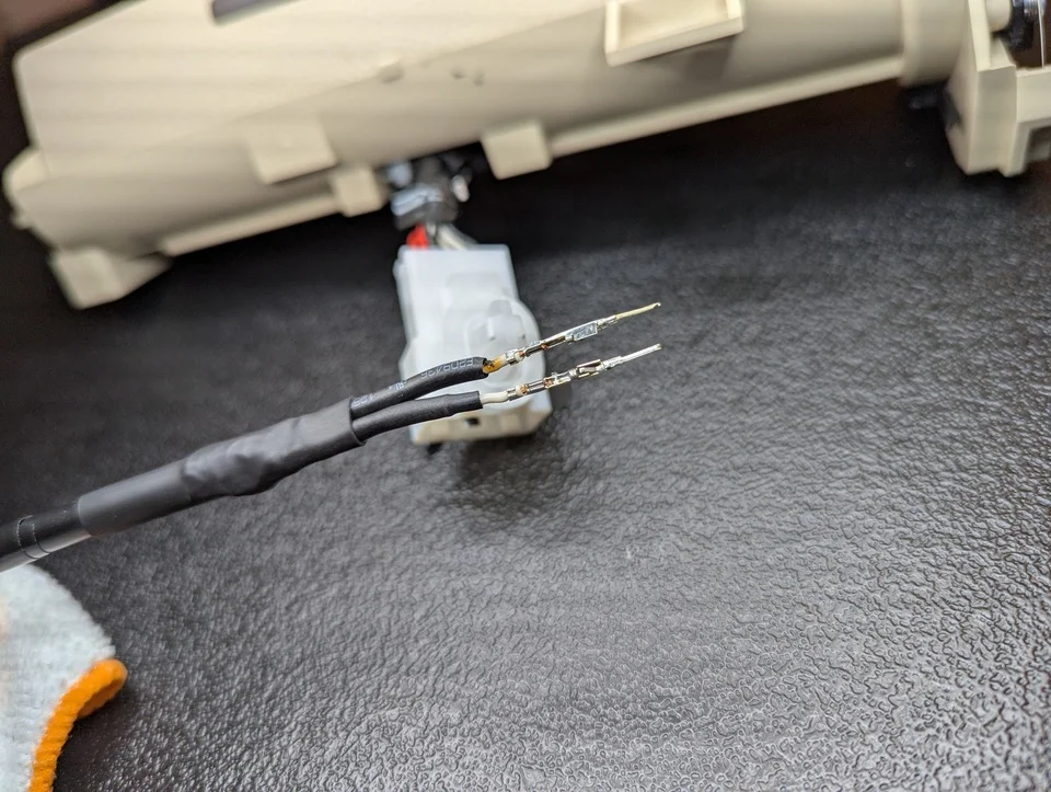 2.pins_soldered.jpg
