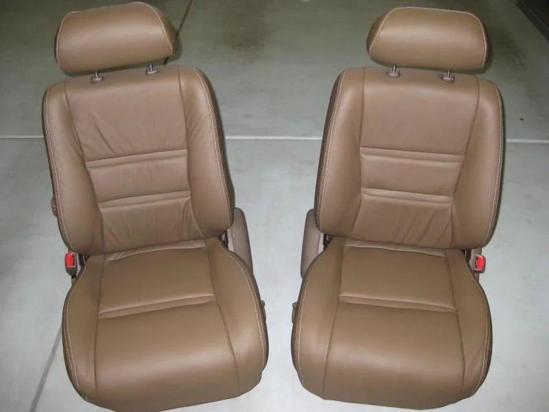 2 seats garage.webp