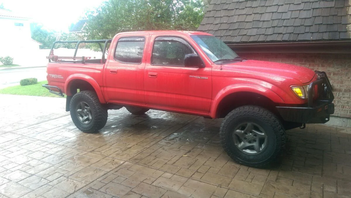 2003-Tacoma-red-homesweethome.webp