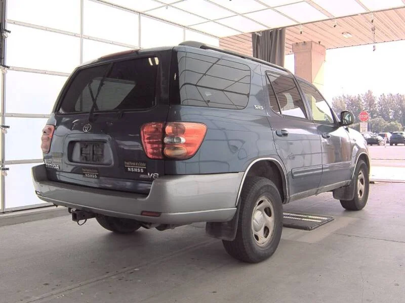 2003-toyota-sequoia-sr5-4dr-suv.webp