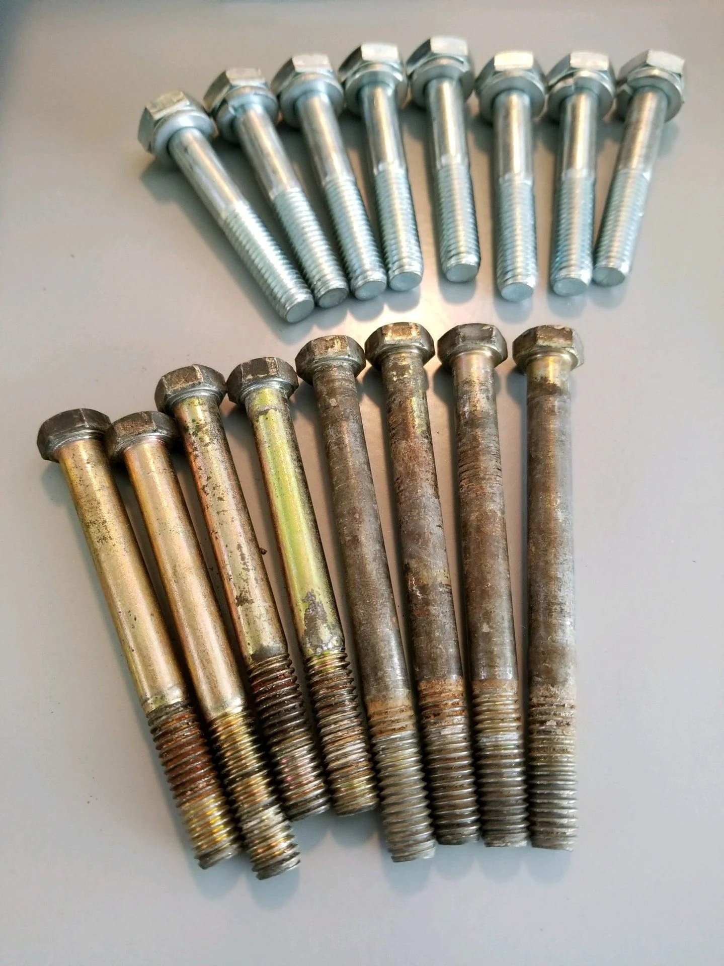 2004 Disco II 2 inch spacers hardware.webp
