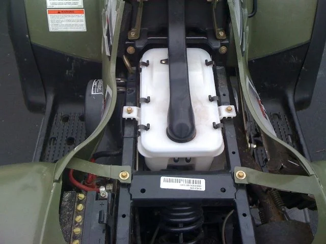 2004 Polaris Magnum 4x4 330cc 032.webp