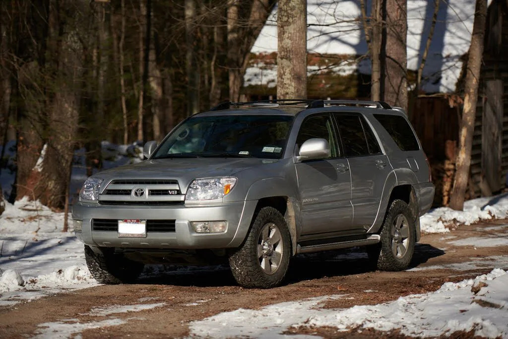 2004_toyota_4runner-pic-156121547514422621-1024x768.jpeg