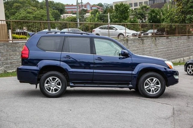 2006_lexus_gx_470-pic-1721738138373980410-1024x768.webp