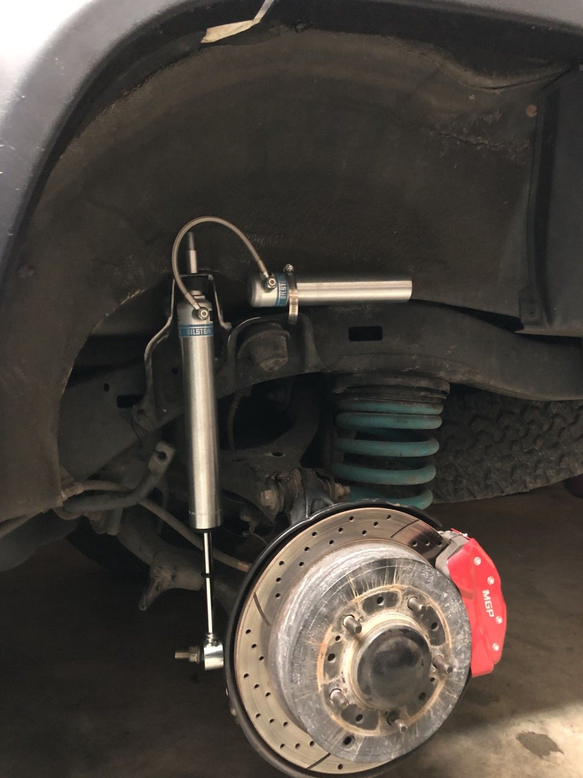 2008_toyota_sequoia_wheel off.jpeg