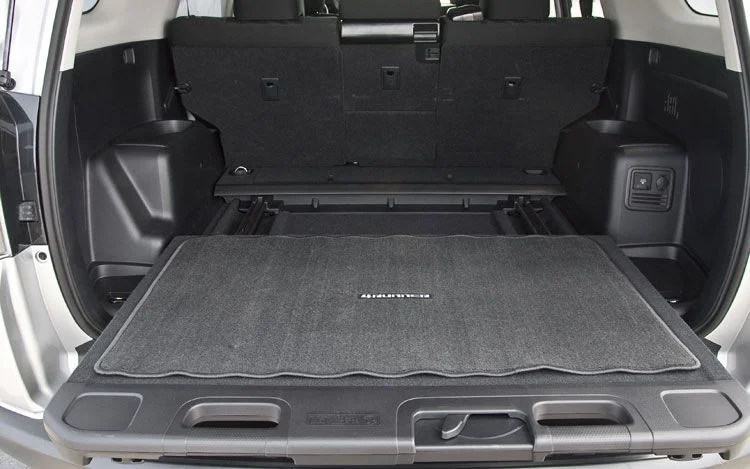 2010-toyota-4runner-cargo-area.webp