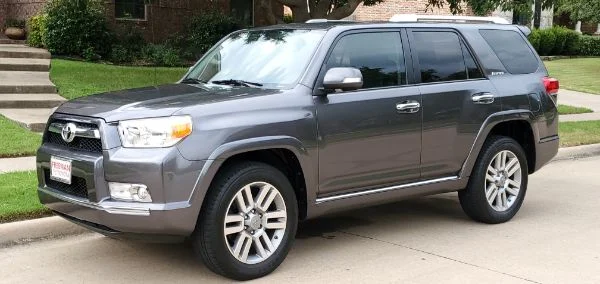 2010_4Runner_Limited_2.webp