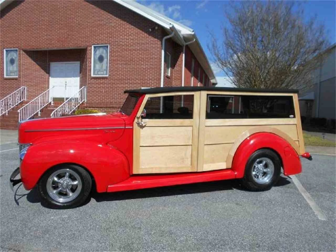 2013227-1940-ford-woody-wagon-std-c.webp