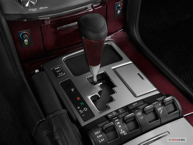 2013_lexus_lx_570_gearshift.jpg