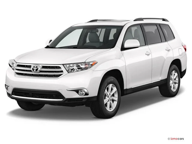 2013_toyota_highlander_angularfront.webp