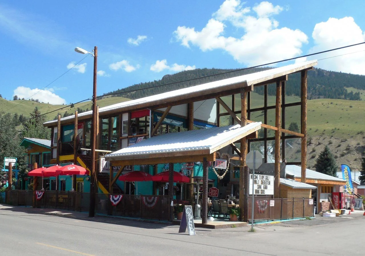 20140811_E_Kips Bar and Grill.webp