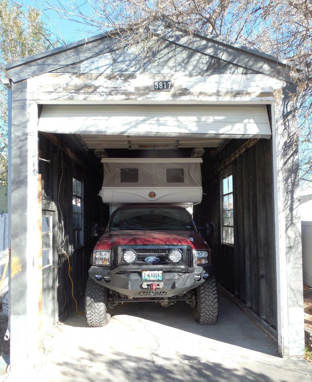 20141031_holed up.webp