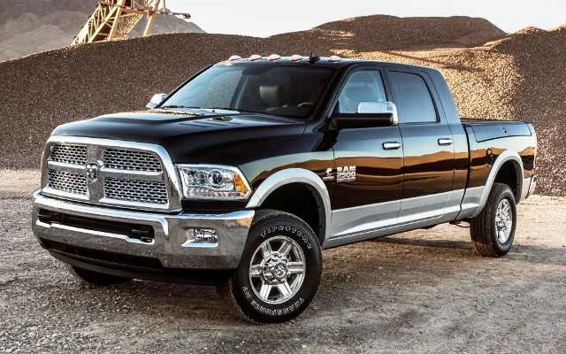 2015-Dodge-Ram-2500-Diesel-side1.webp