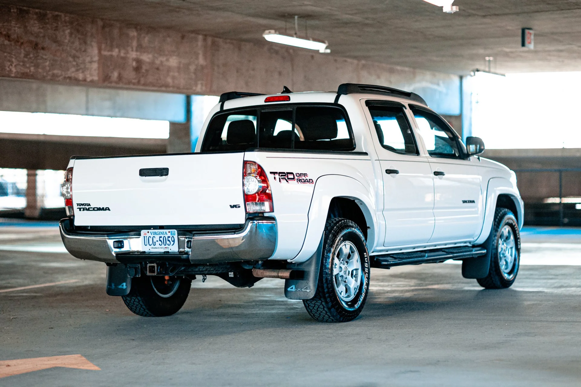 2015Tacoma-8329.webp