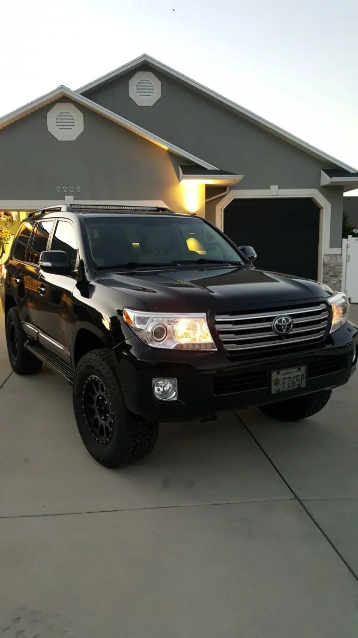Discreet 40 Led Lightbar On Factory Roof Rack Ih8mud Forum