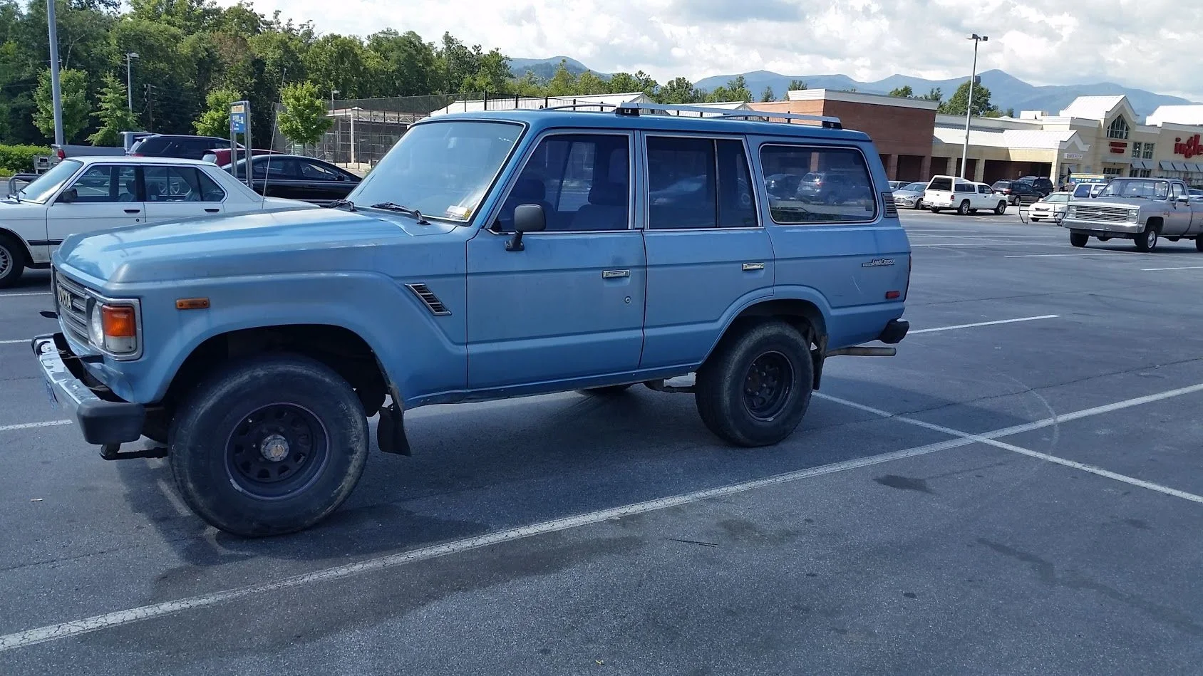 84 FJ60