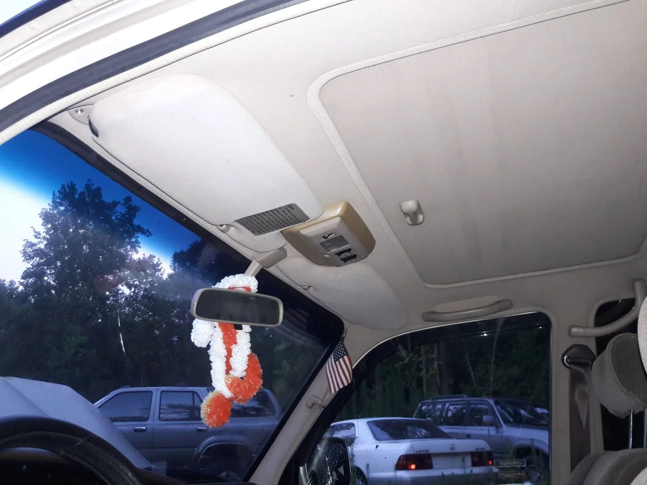 1994 FJ80, 207k, stock, hit a pole - for parts or maybe fix, clean title