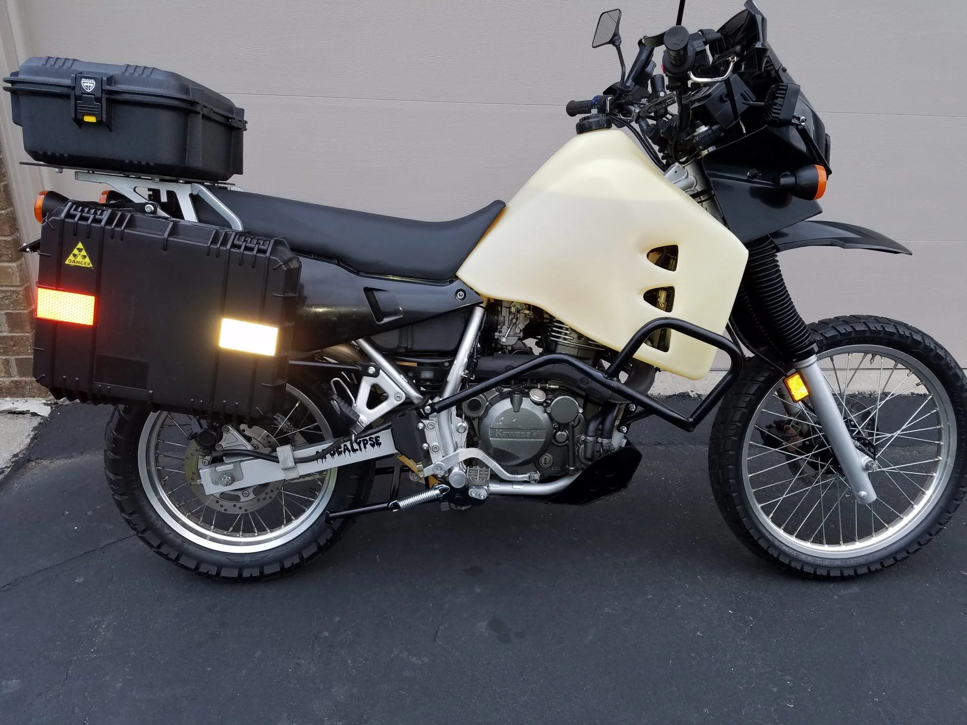 klr 650 adventure bike