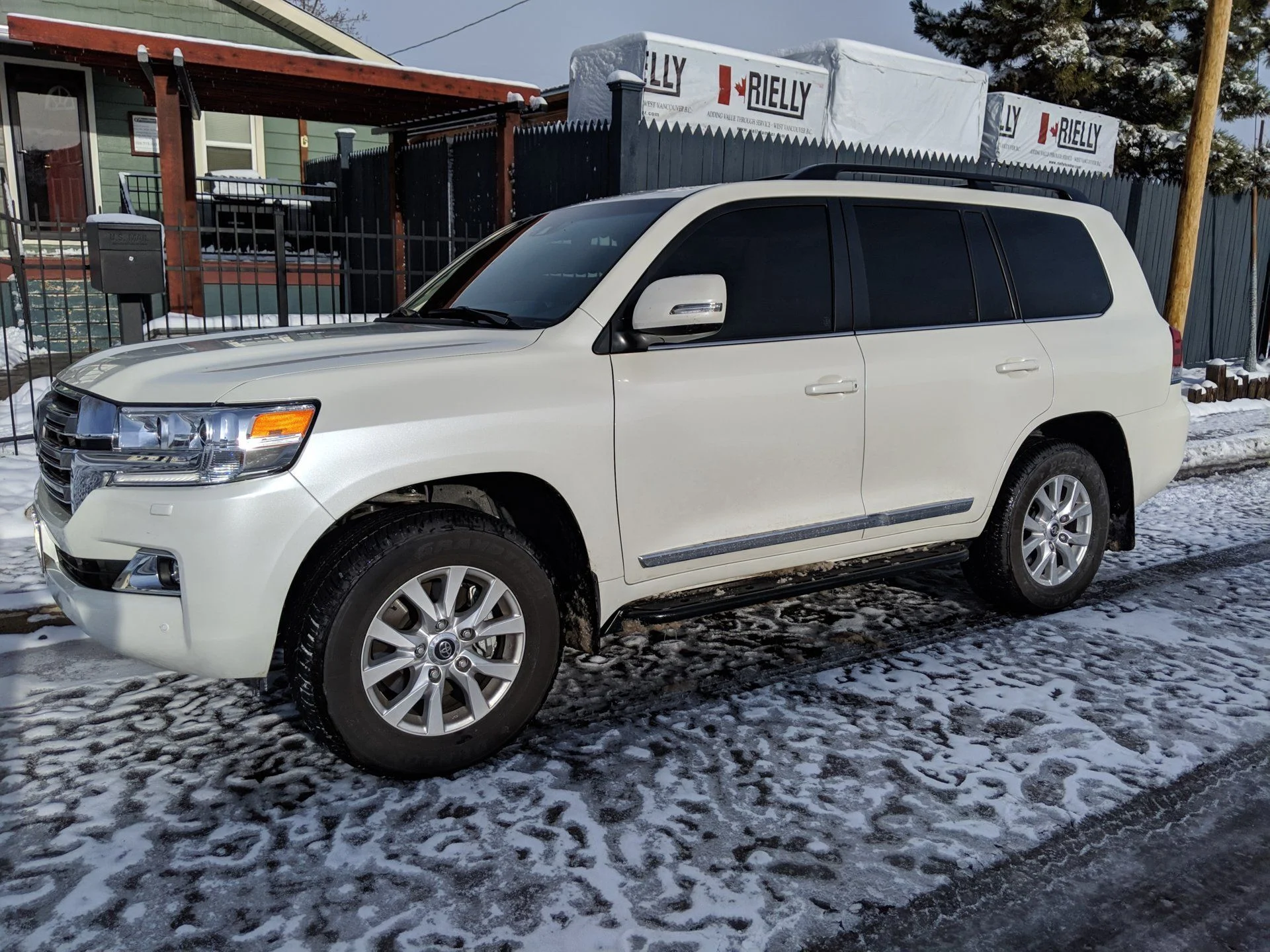 2018 Land Cruiser.webp