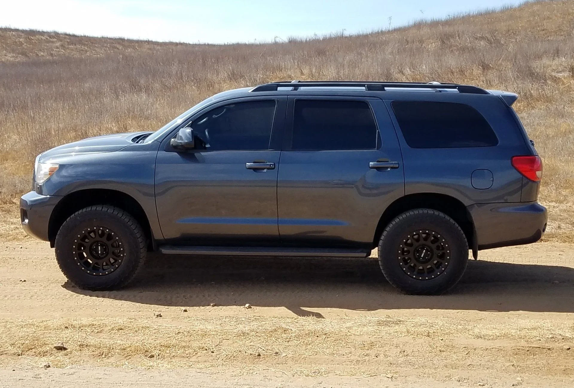 SoCal:  2008 Sequioa 4x4