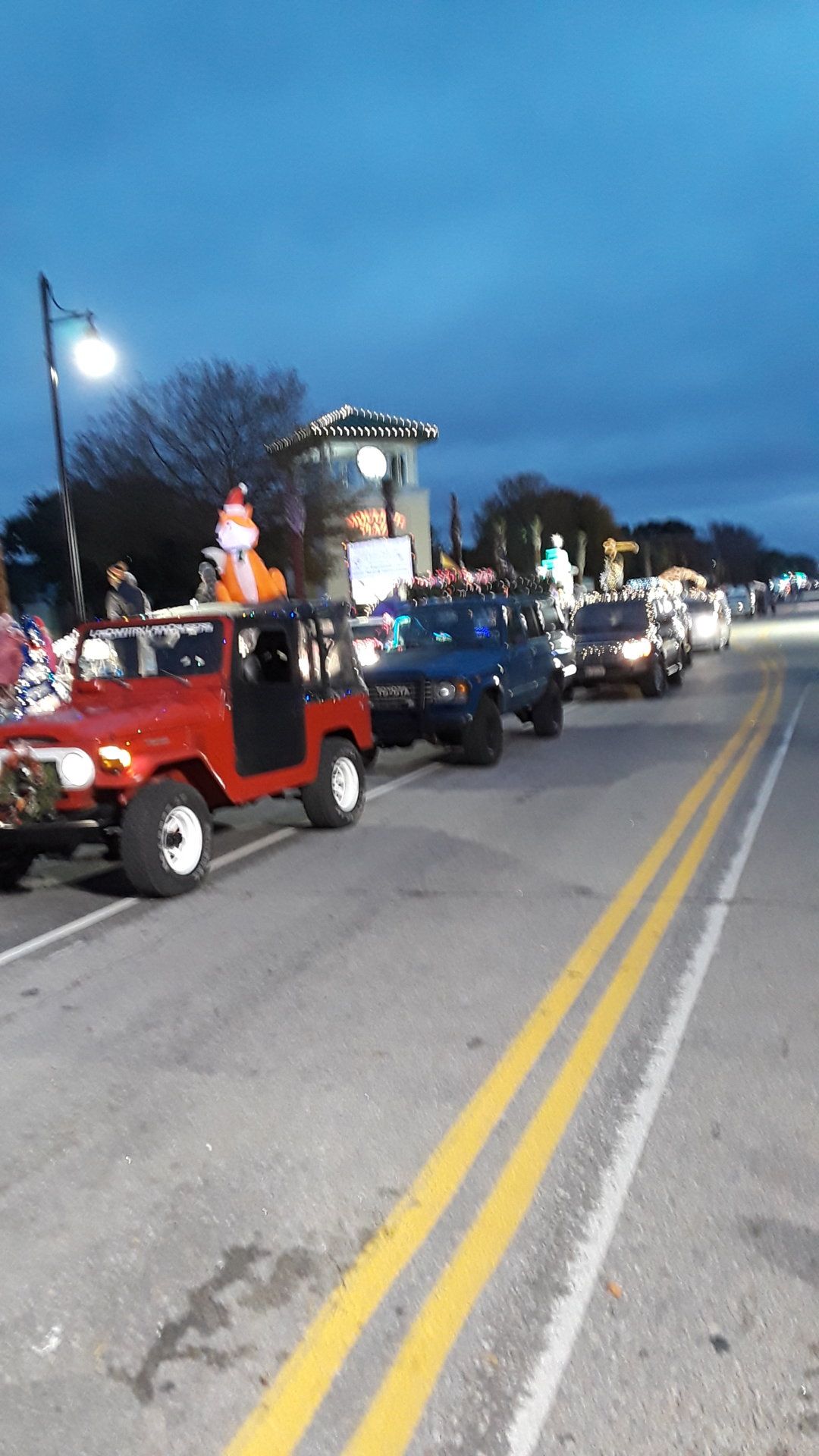 23rd annual Town Of Mount Pleasant Christmas Parade Page 3 IH8MUD Forum