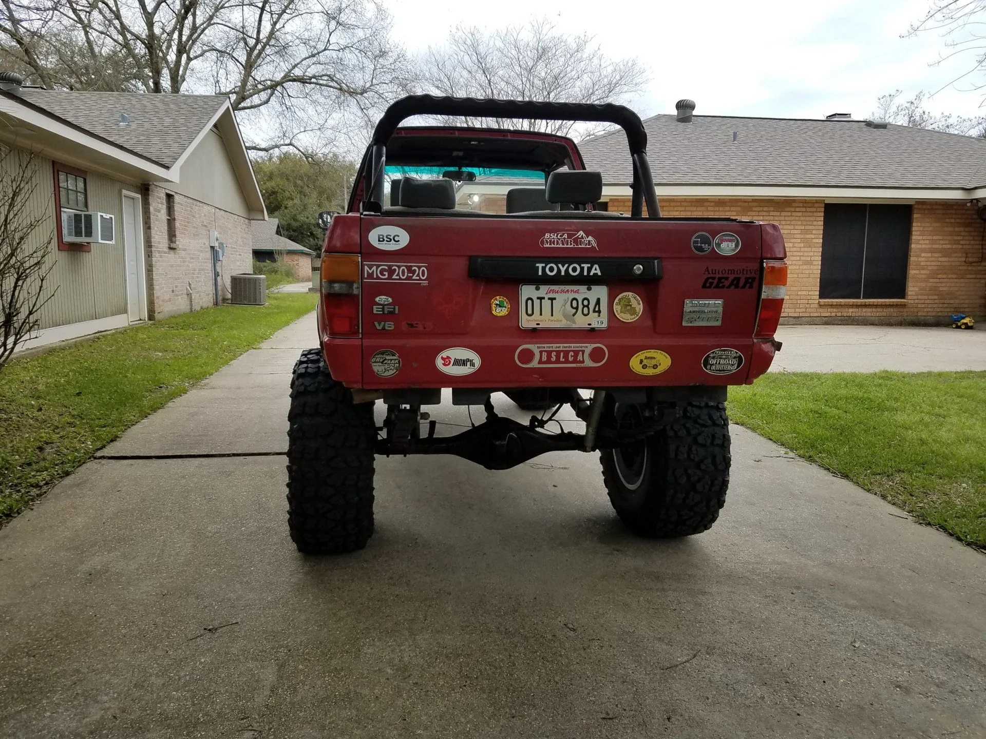 1921558