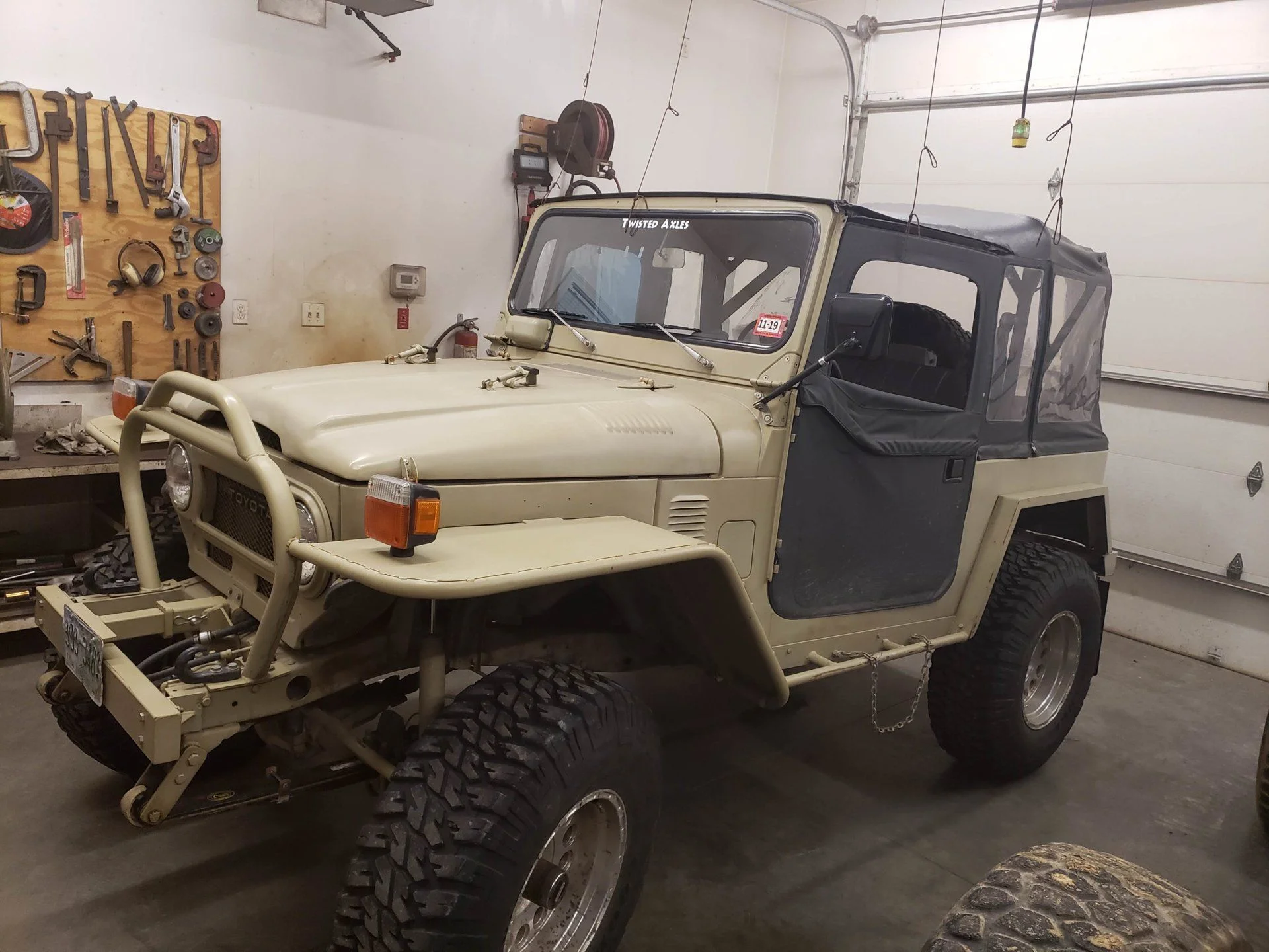 Southern NH 1975 Toyota FJ40
