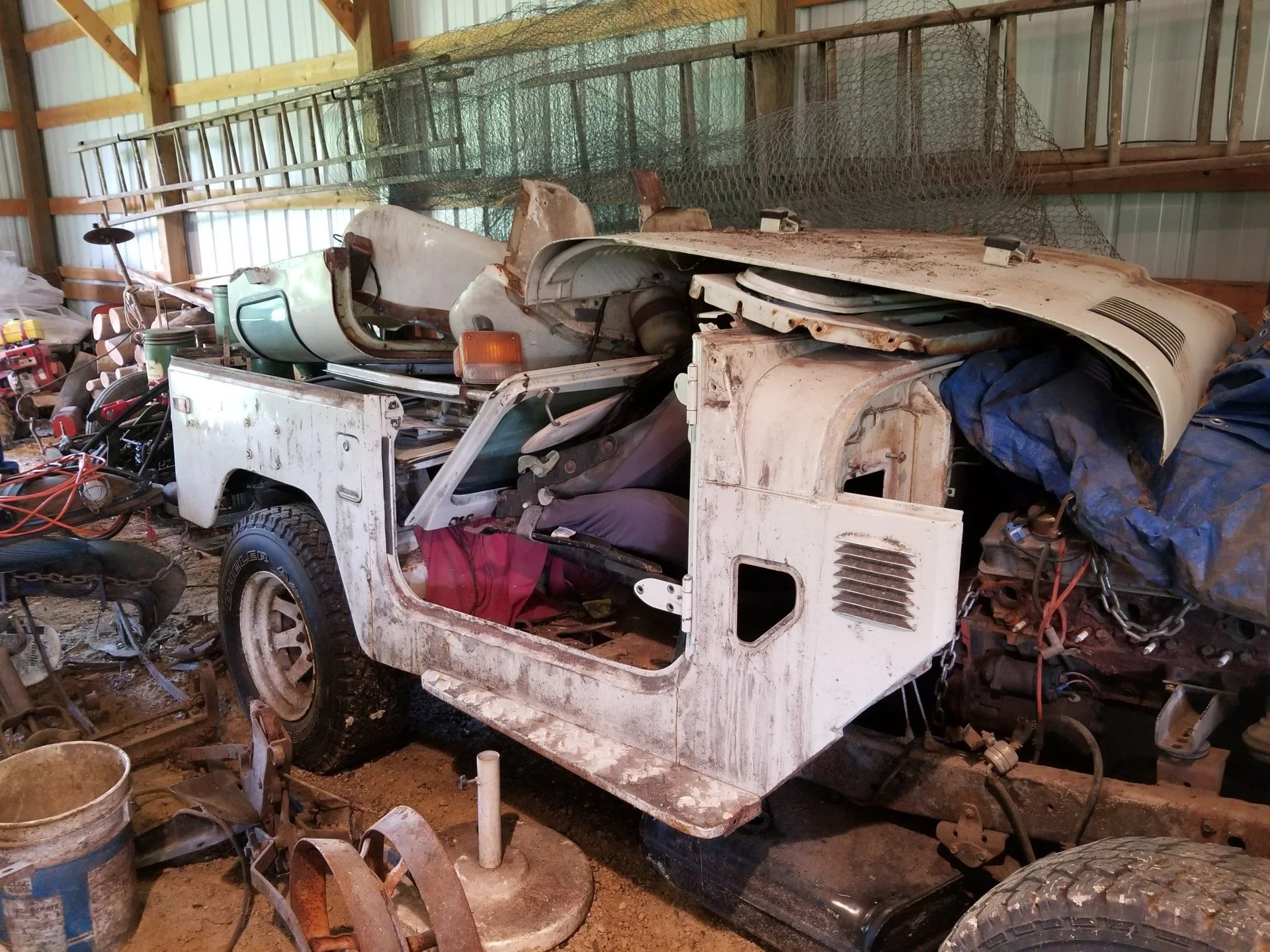 Lewiston, MN - 1976 Fj40 project vehicle