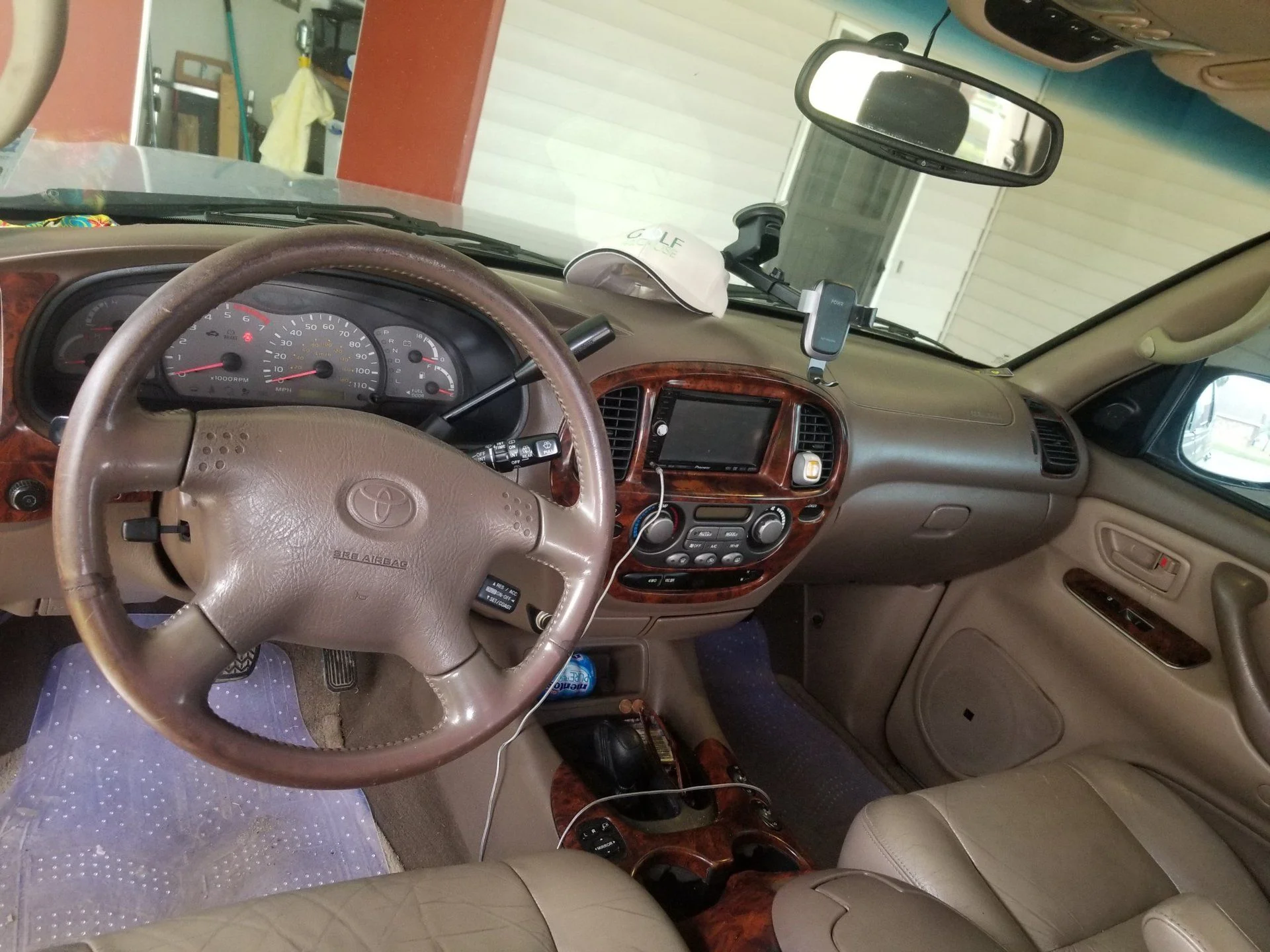 Lafayette, LA 2001 Toyota Sequoia Limited 4wd