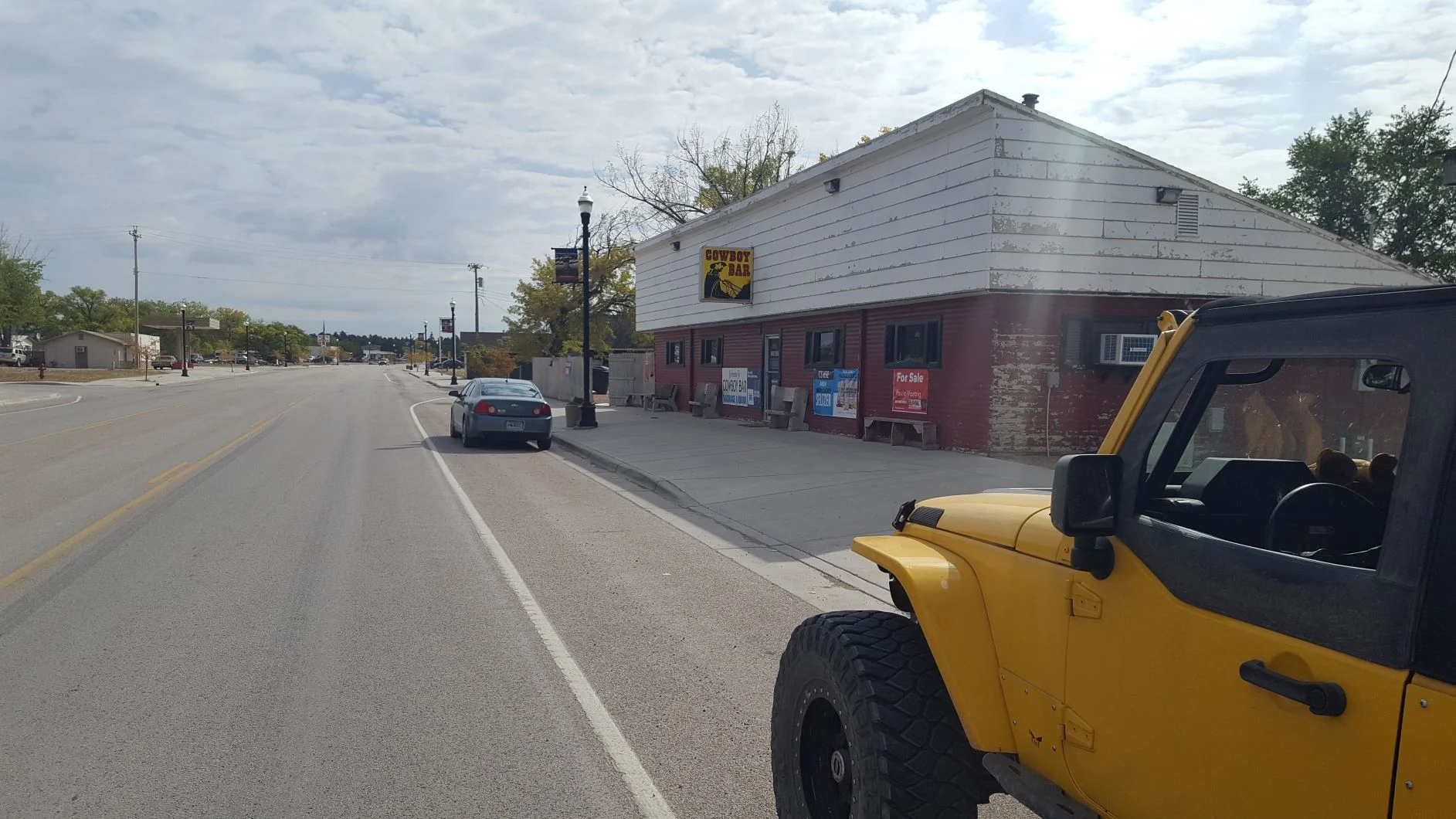 20201002_F_Cowboy Bar.jpg