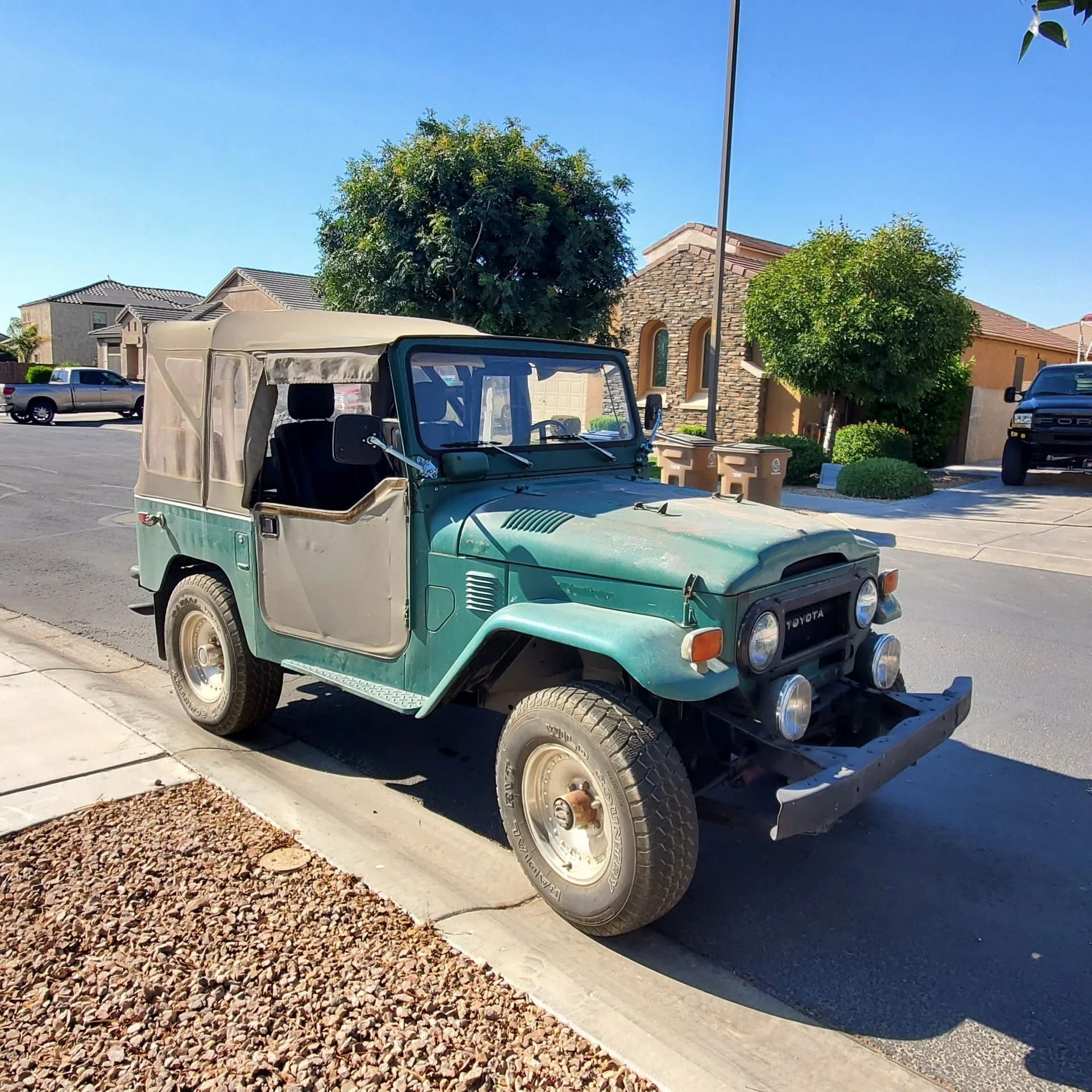 Queen Creek, AZ. 1975 FJ40 Land Cruiser
