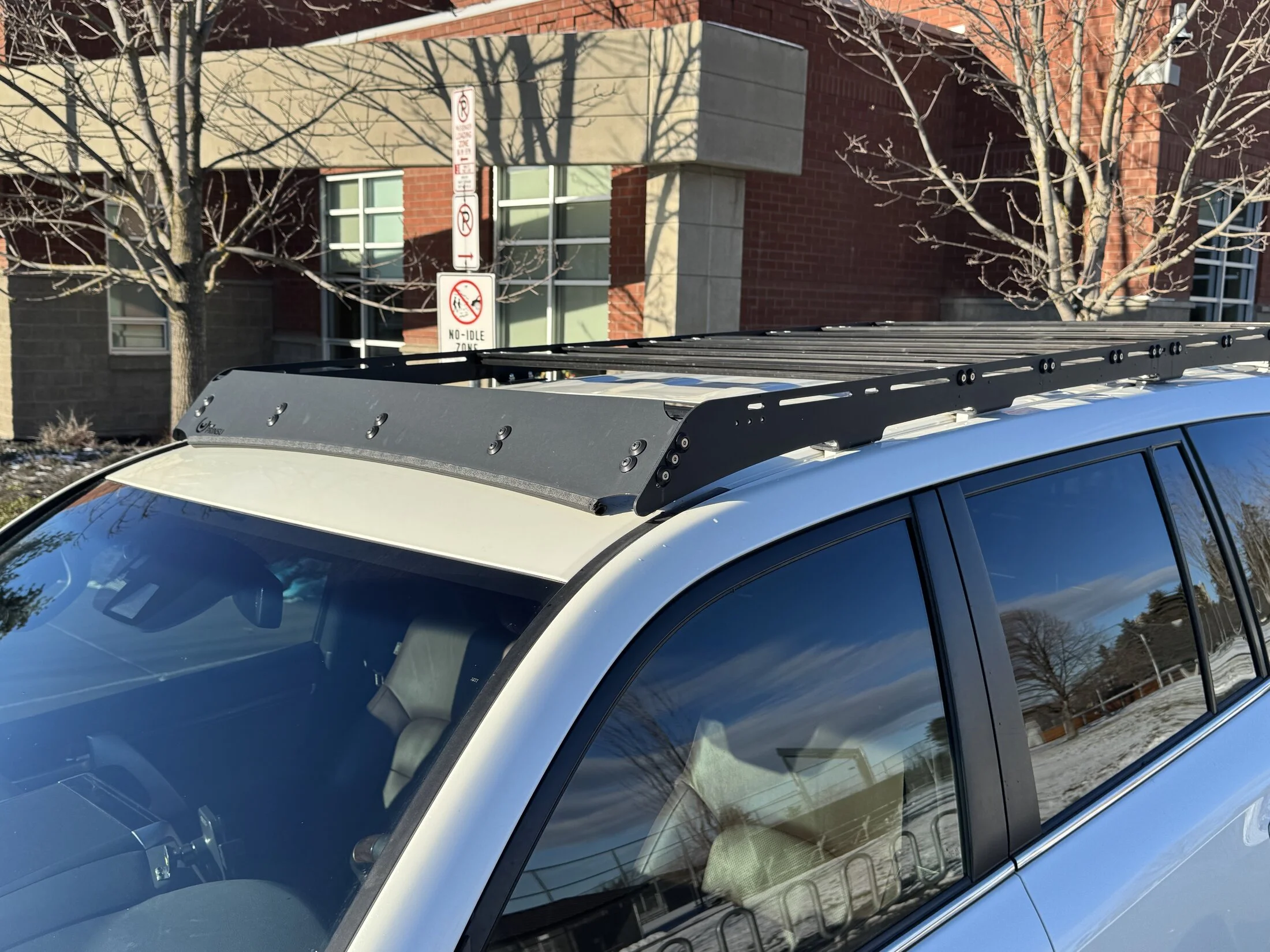 2021LandCruiser-12.webp