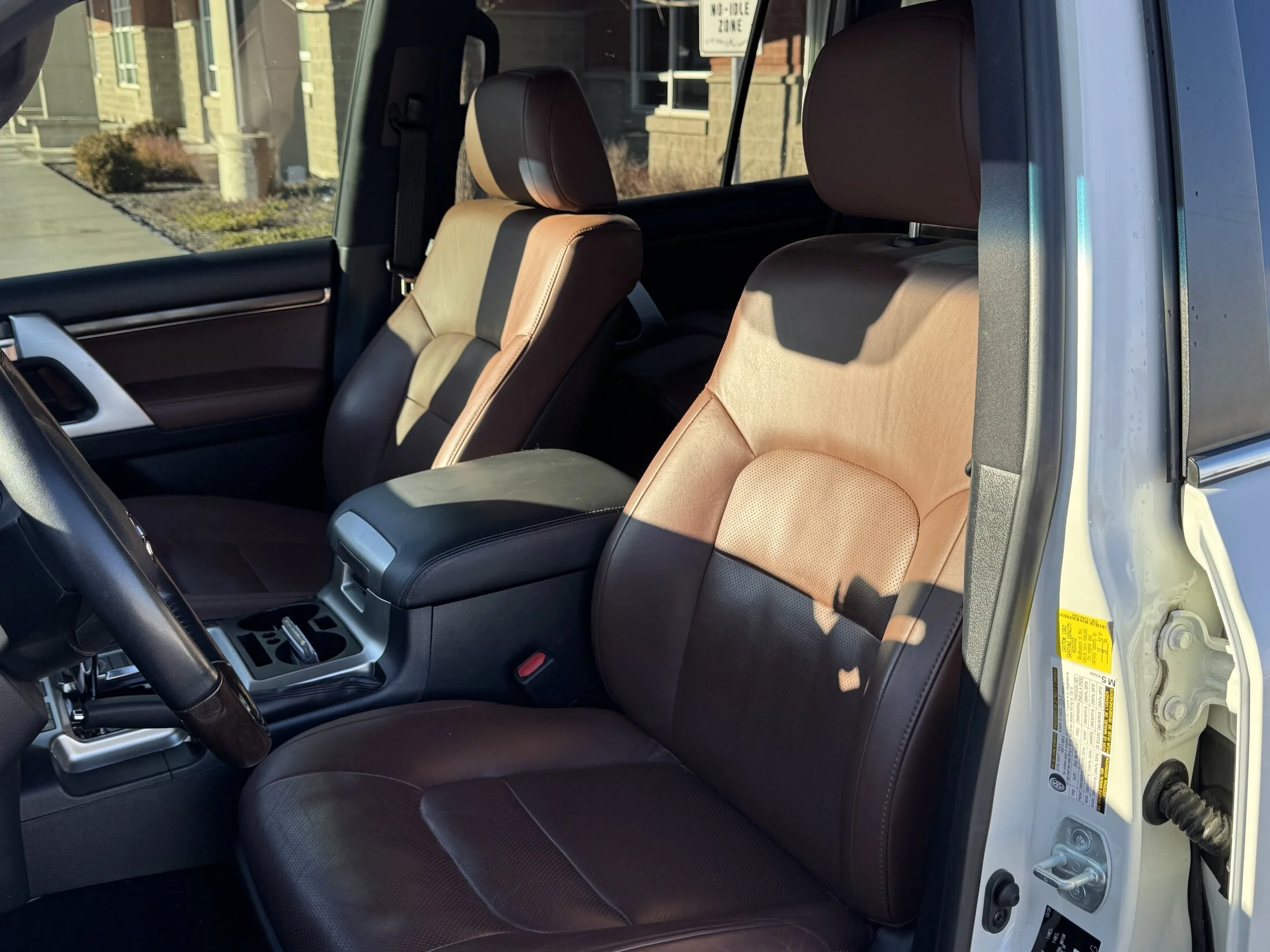 2021LandCruiser-9.jpg