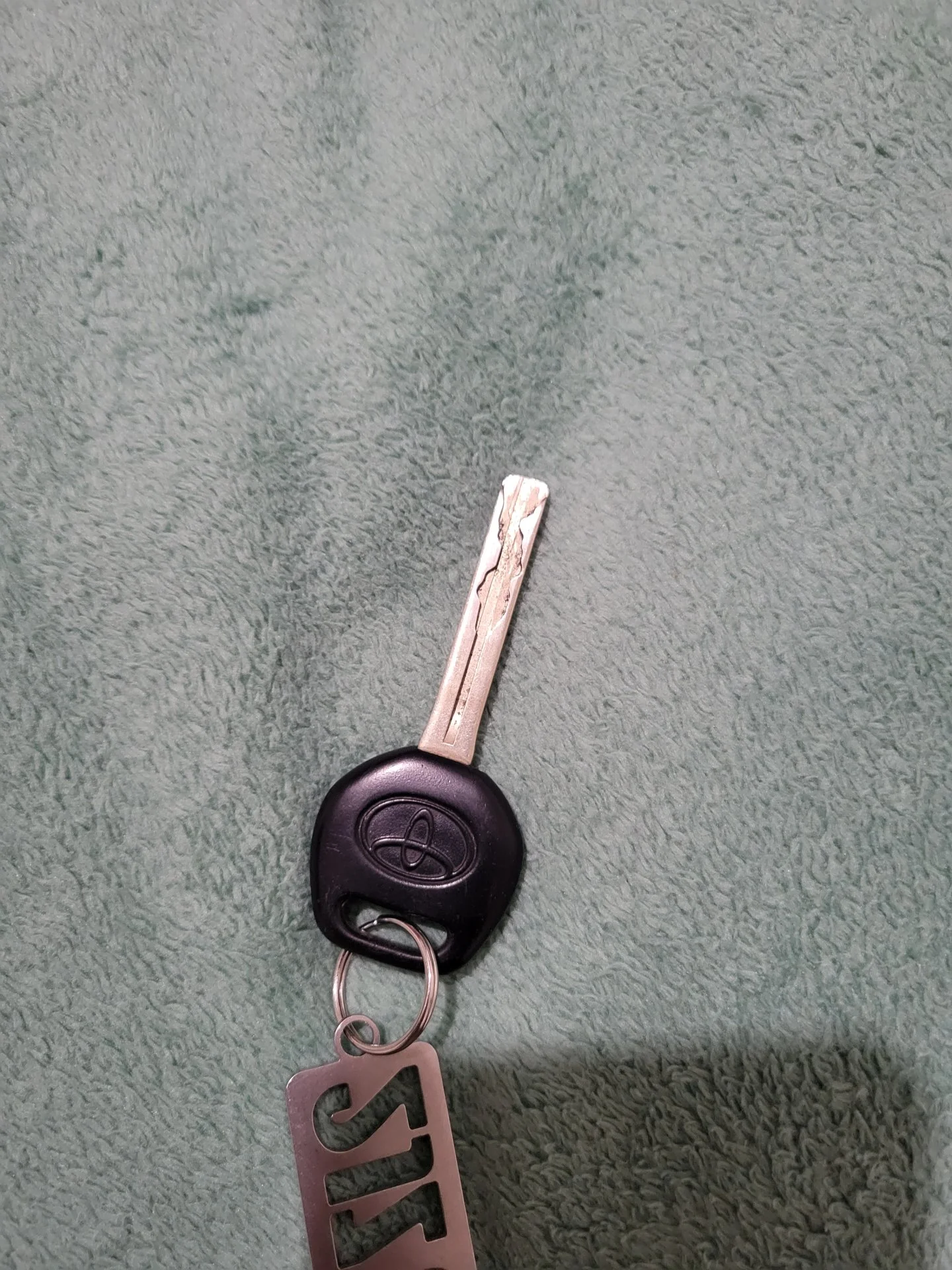 Key set | IH8MUD.com Forum | Toyota, Lexus & Off-Road