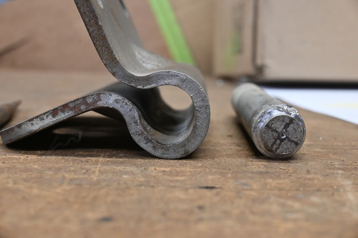 FJ40 Bib Hinge - Pin fully removed.