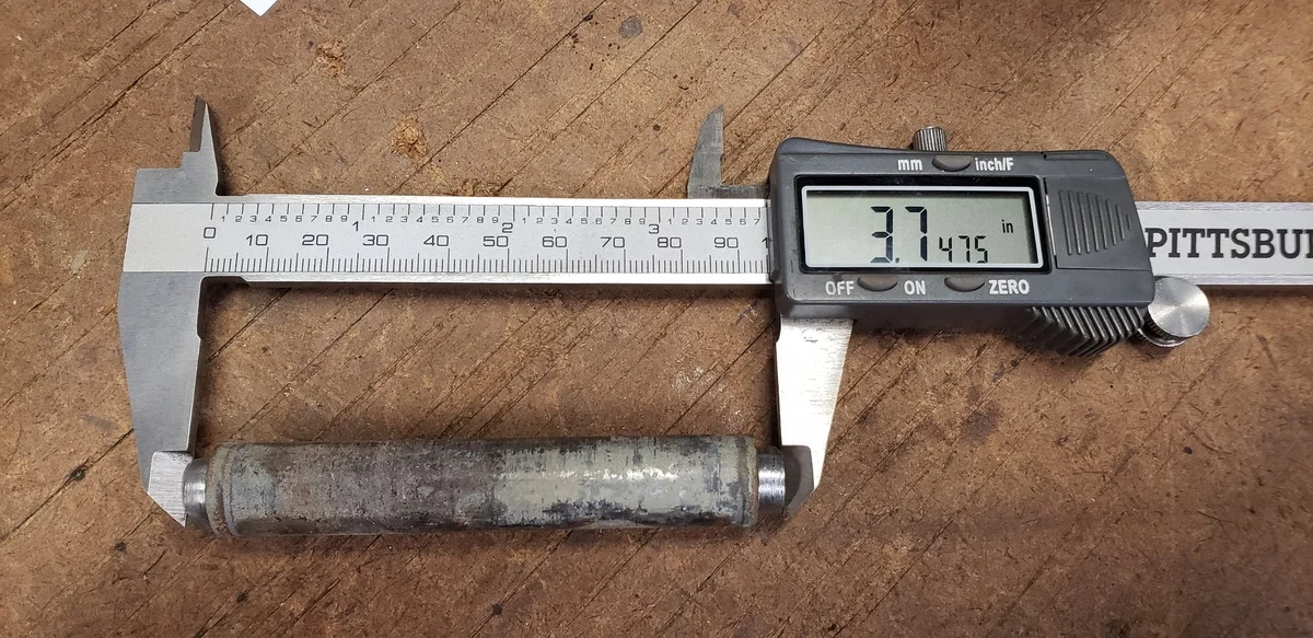 FJ40 Bib Hinge - Pin Length..