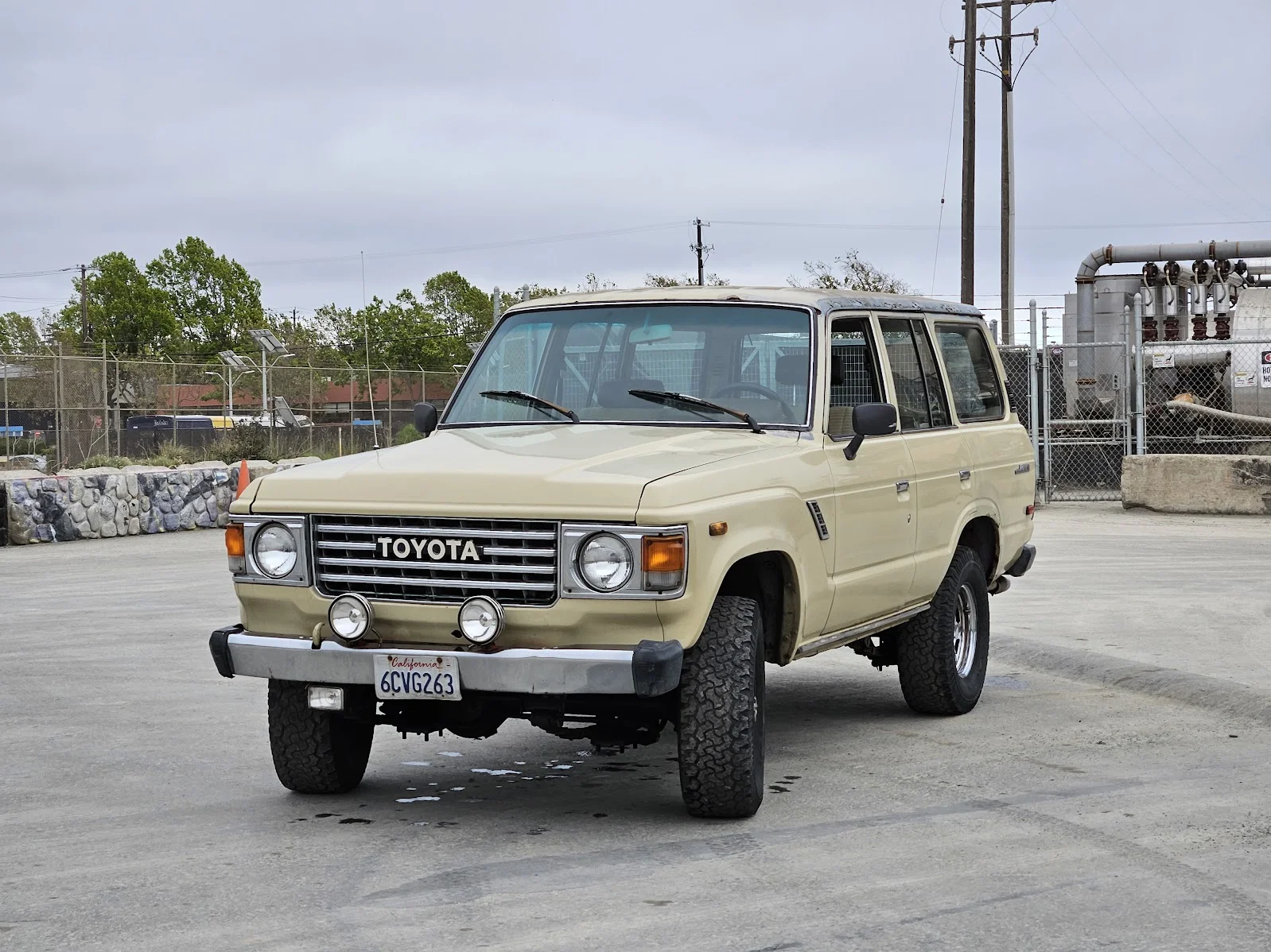 Berkeley, CA. 1983 fj60  running driving project on eBay $9950