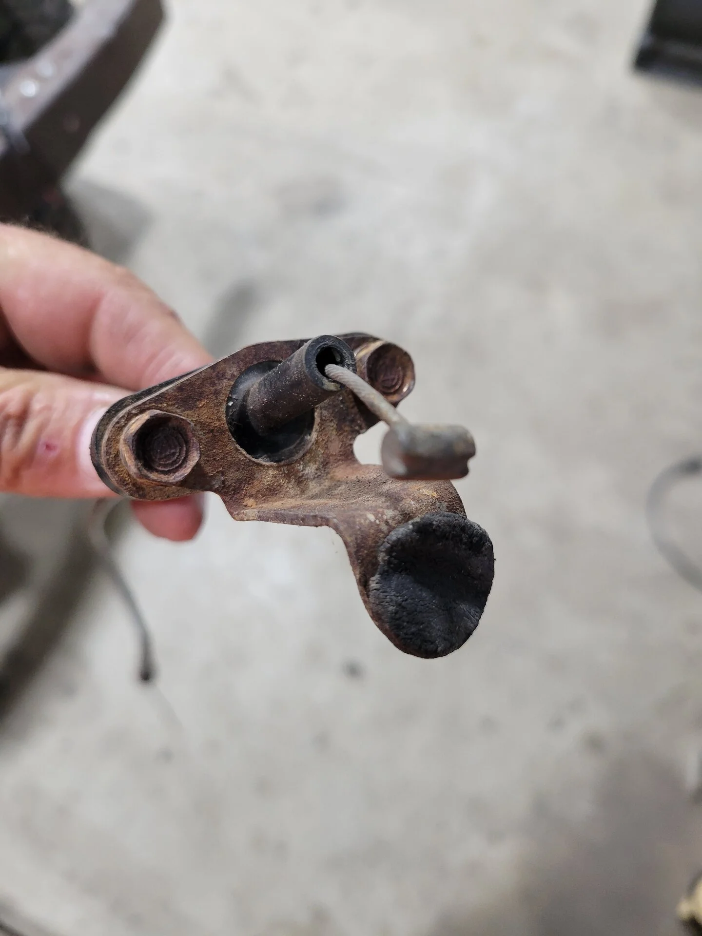 '73 FJ40 Accelerator Pedal Linkage "Pedal Channel IH8MUD Forum
