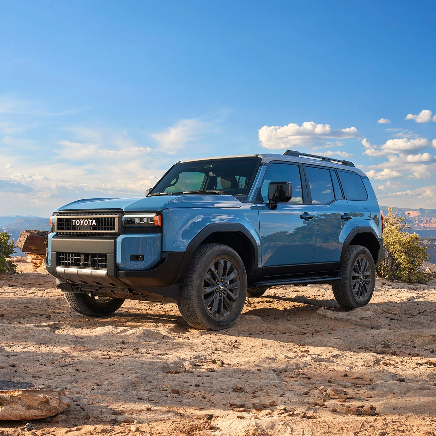 2024-Land-Cruiser_s.jpg