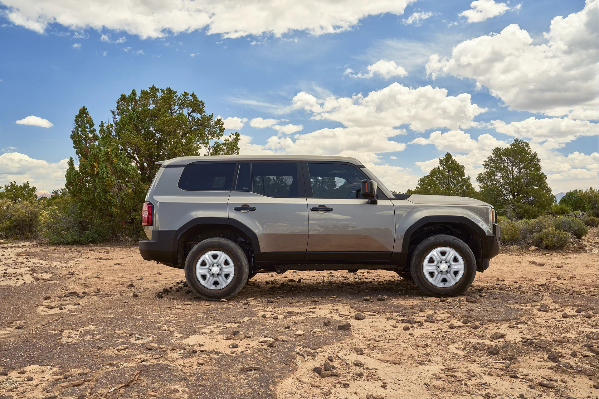 2024_Toyota_Land_Cruiser_1958_006_TundraSteelies.webp